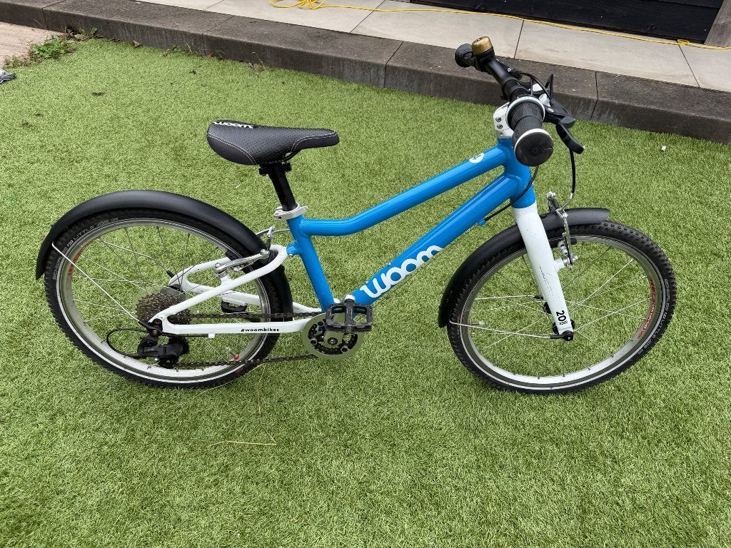 Woom 4 kinderfiets - Zeer goede staat, Fietsen en Brommers, Fietsen | Jongens, Ophalen, Velgrem, Versnellingen, Zo goed als nieuw