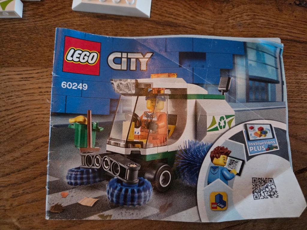 Lego City 60249 Veegwagen - Compleet (zonder doos), Compleet, Lego, Ophalen of Verzenden, Complete set