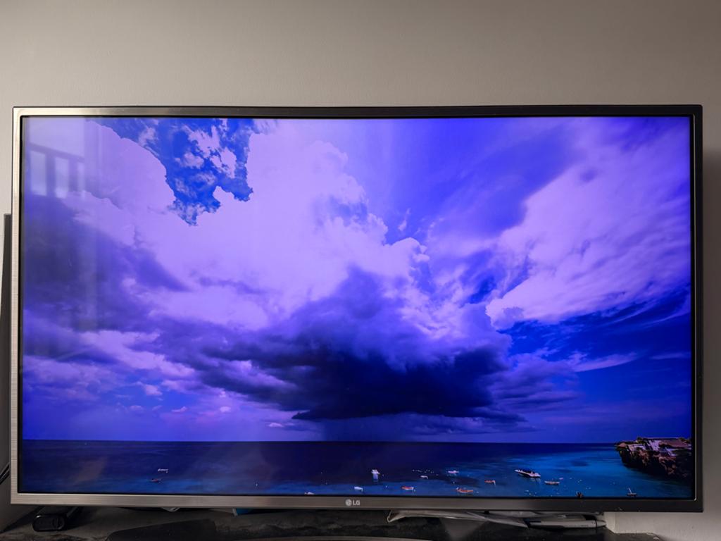 LG 43UH668V 4K UHD Smart TV - Zo goed als nieuw, Audio, Tv en Foto, Televisies, Ophalen, LED, 50 Hz, Zo goed als nieuw