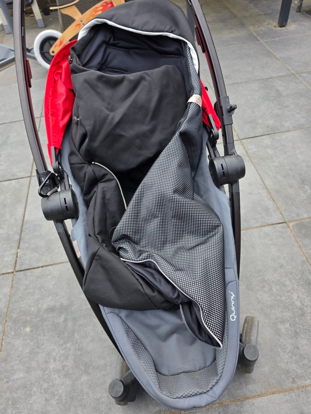 Nette Quinny Zapp Flex Plus buggy met accessoires, Ophalen, Zo goed als nieuw, Quinny, Verstelbare rugleuning