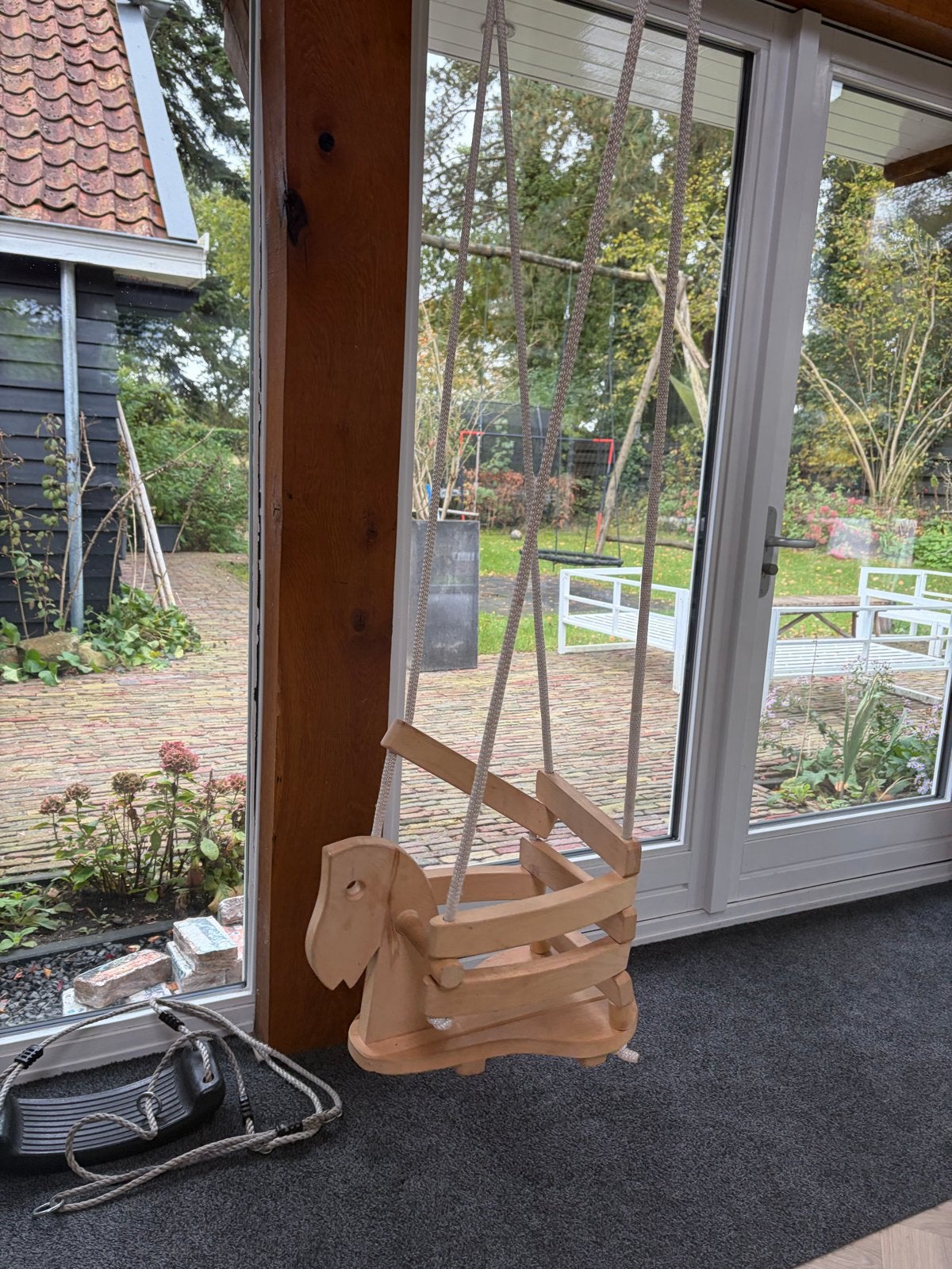 Houten paarden schommel - Zo goed als nieuw, Ophalen, Zo goed als nieuw