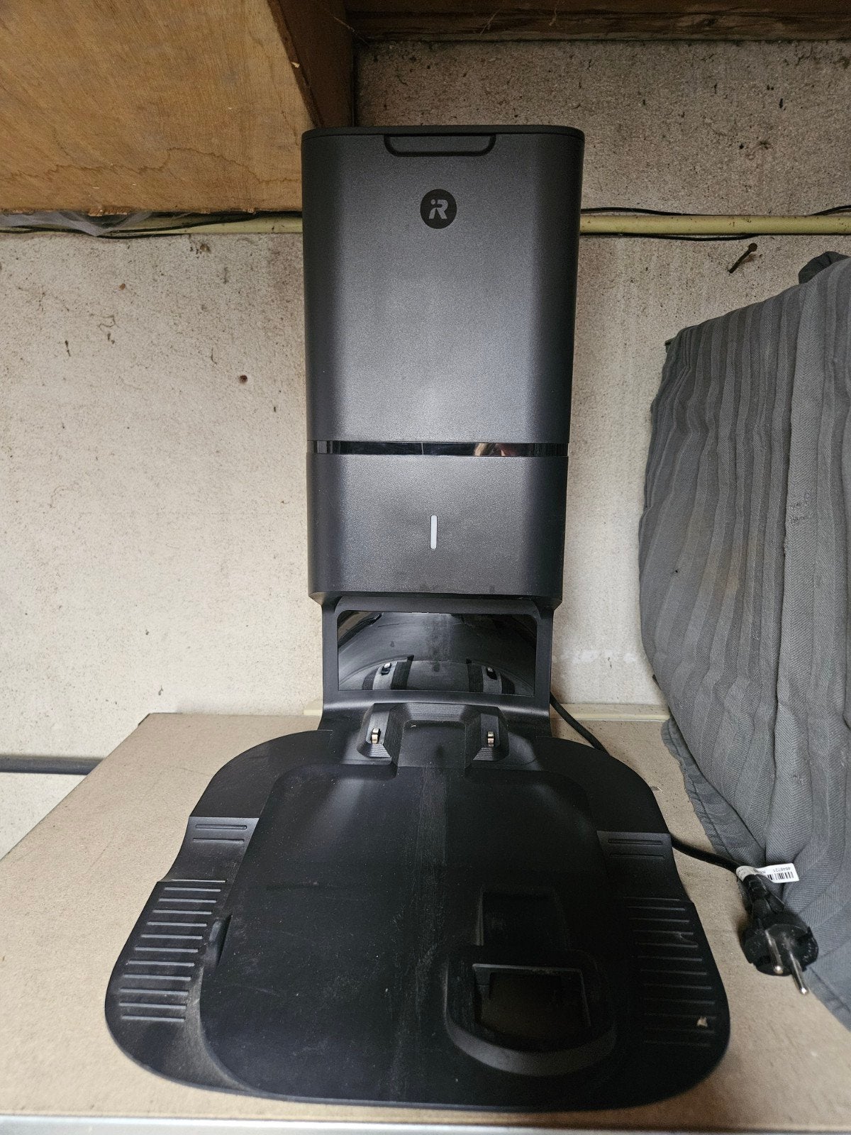 iRobot Roomba i7 Schoonmaakstation/oplader, Gebruikt, IRobot, Ophalen of Verzenden, Robotstofzuiger