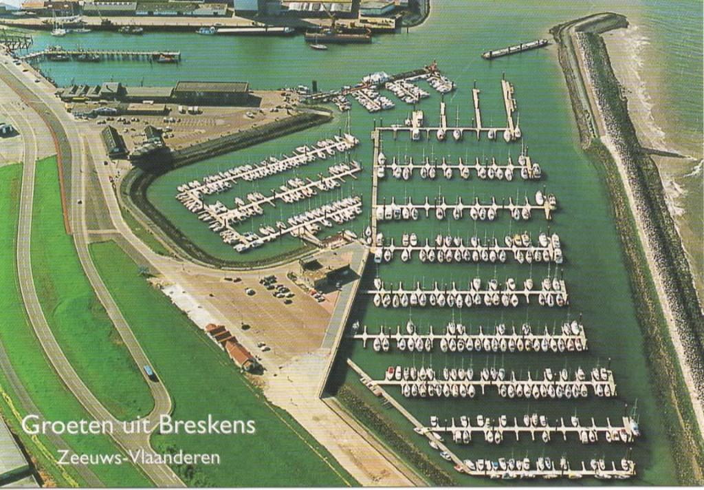 Ansichtkaart Breskens, Jachthaven, Ophalen of Verzenden, 1980 tot heden, Ongelopen, Zeeland