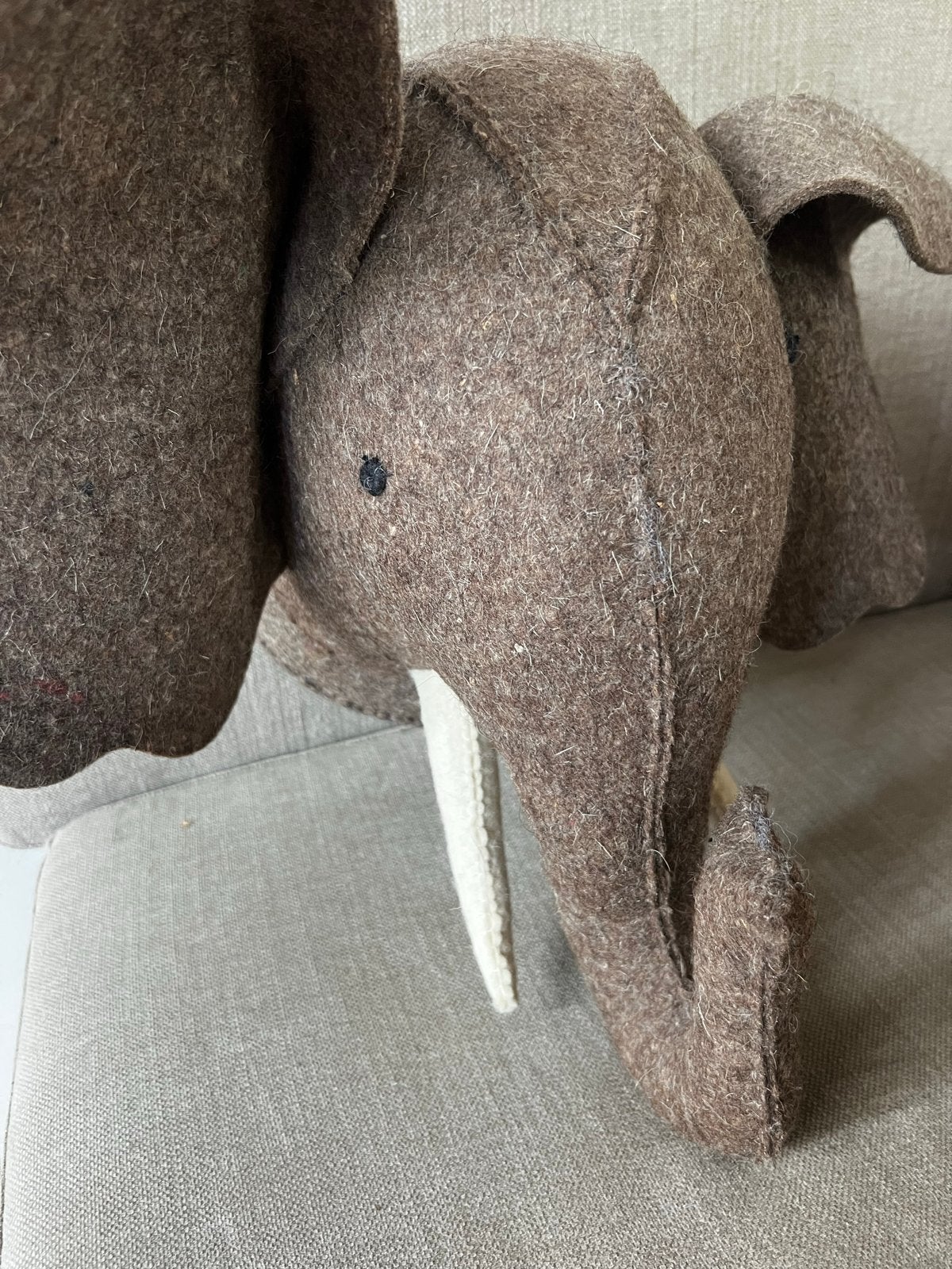 Sissy-Boy Olifant Wanddecoratie Kinderkamer Nieuwstaat, Ophalen of Verzenden, Nieuw, Bruin, Textiel