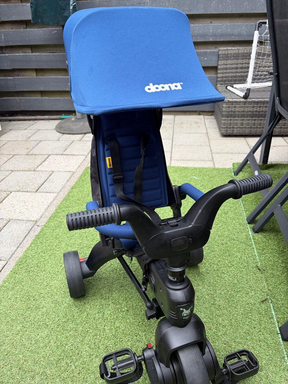 Doona Liki Trike S3 - Opvouwbare driewieler (Blauw), Ophalen of Verzenden, Zo goed als nieuw