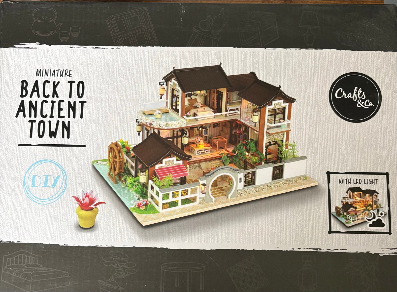Miniatuur huisje 'Back to Ancient Town' - Nieuw in doos, Ophalen of Verzenden, Nieuw, Overige typen