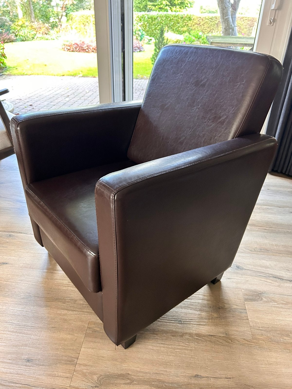Fauteuil kastanje bruin, Ophalen, Overige materialen, Minder dan 75 cm, Zo goed als nieuw
