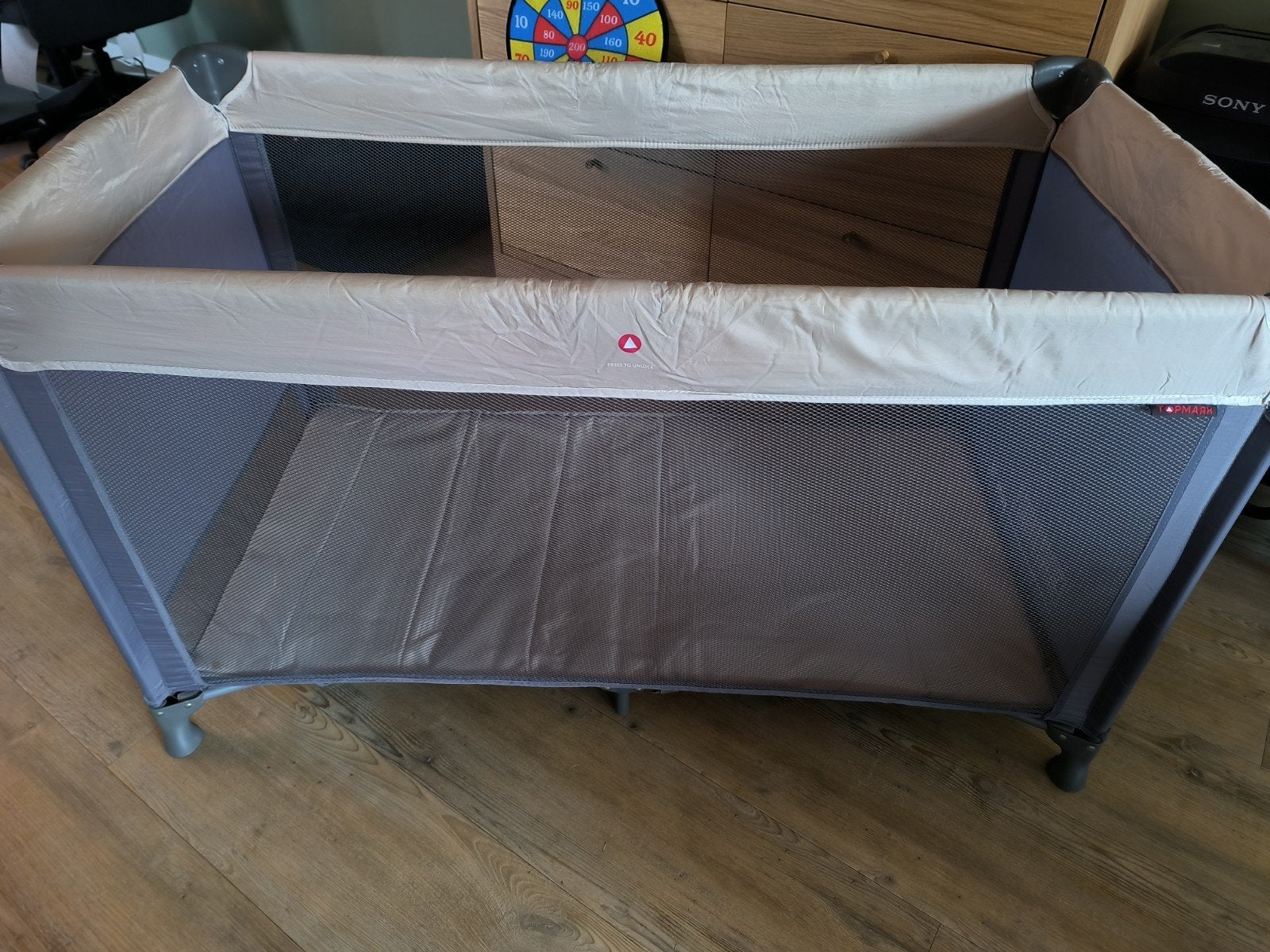 Topmark inklapbaar kinderbedje met bio foam matras, Ophalen, Gebruikt, Reisbedje