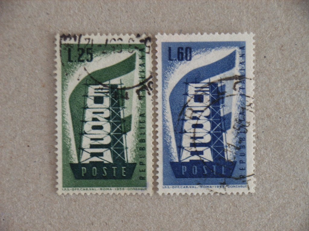 1  Italie 973-974, Ophalen of Verzenden, Gestempeld