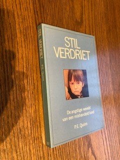 Stil verdriet	P.E. Quinn, Boeken, Ophalen of Verzenden, Gelezen, P.E. Quinn