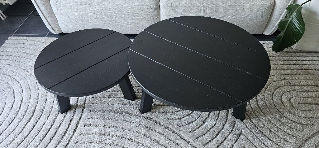 WOOOD set van 2 zwarte ronde bijzettafels (salontafels), Ophalen, Minder dan 45 cm, Gebruikt, Modern, Scandinavisch