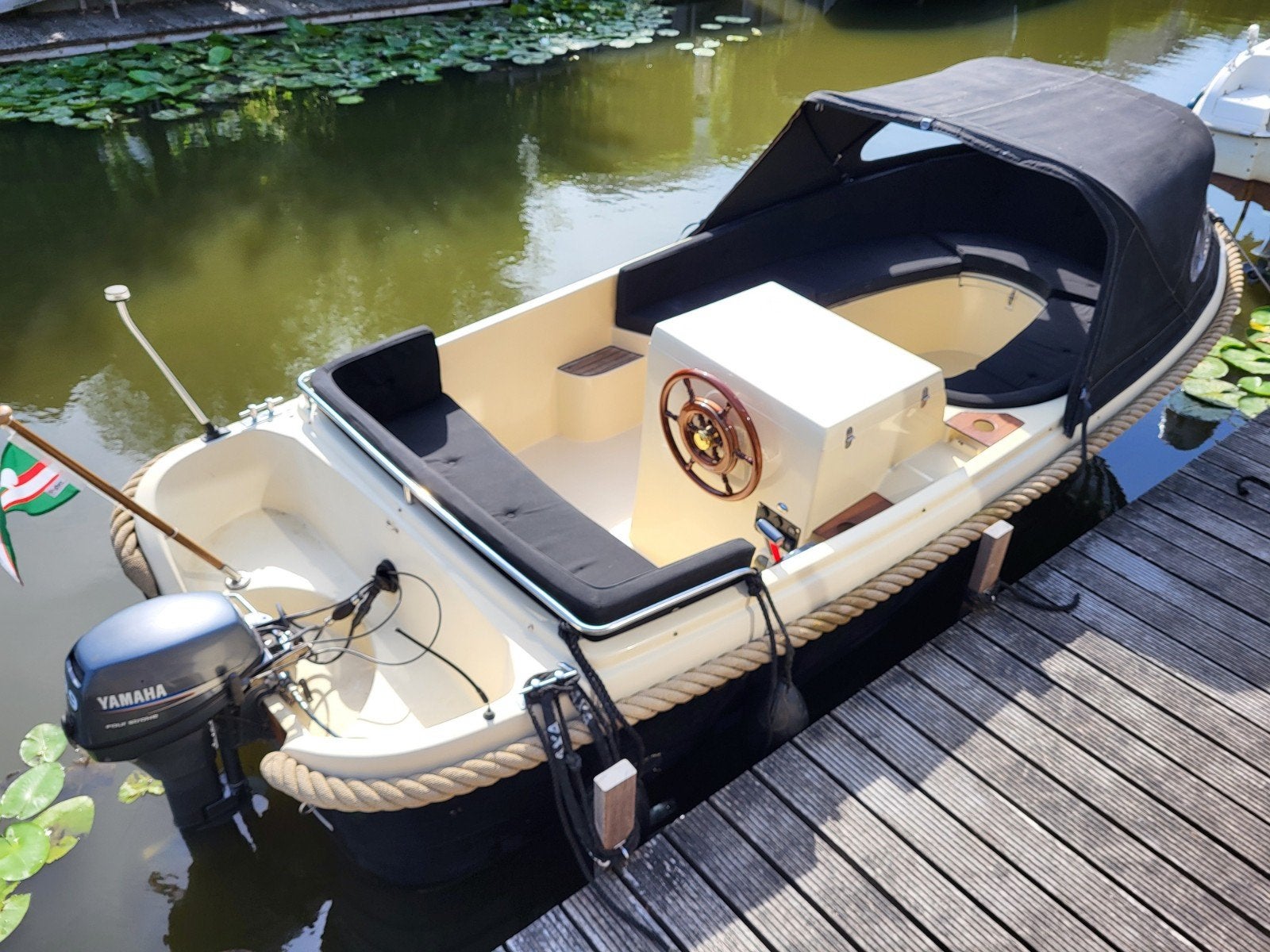 Oud Huyzer 510 sloep en 9.9pk yamaha (Oudhuyzer), Ophalen, Oud Huijzer, Verlichting