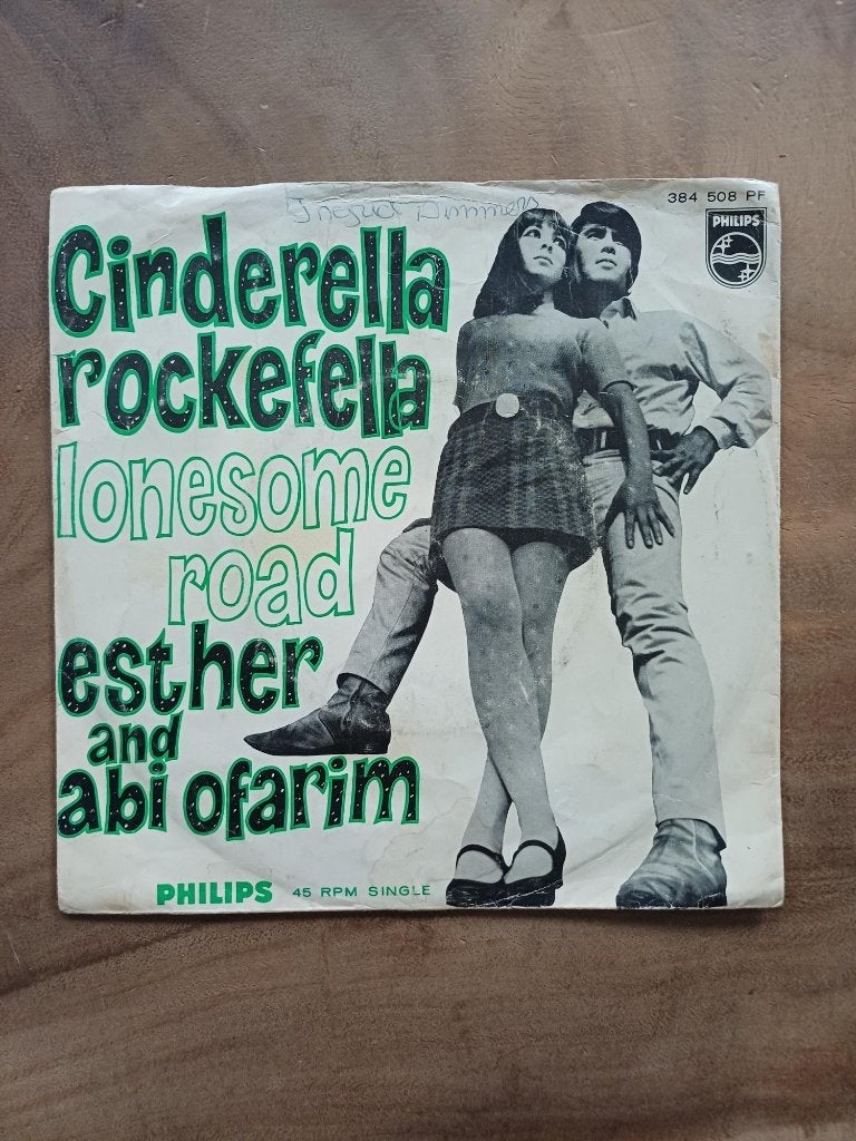 Esther and Abi Ofarim - Cinderella - Rockefella - Single, Ophalen of Verzenden, Gebruikt, Pop