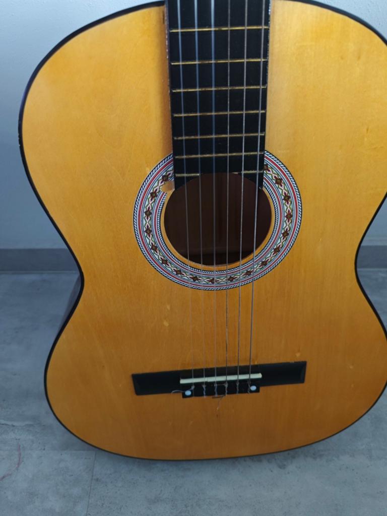 Klassieke gitaar met hoes en capo, Ophalen, Gebruikt, Klassieke of Spaanse gitaar, Met koffer