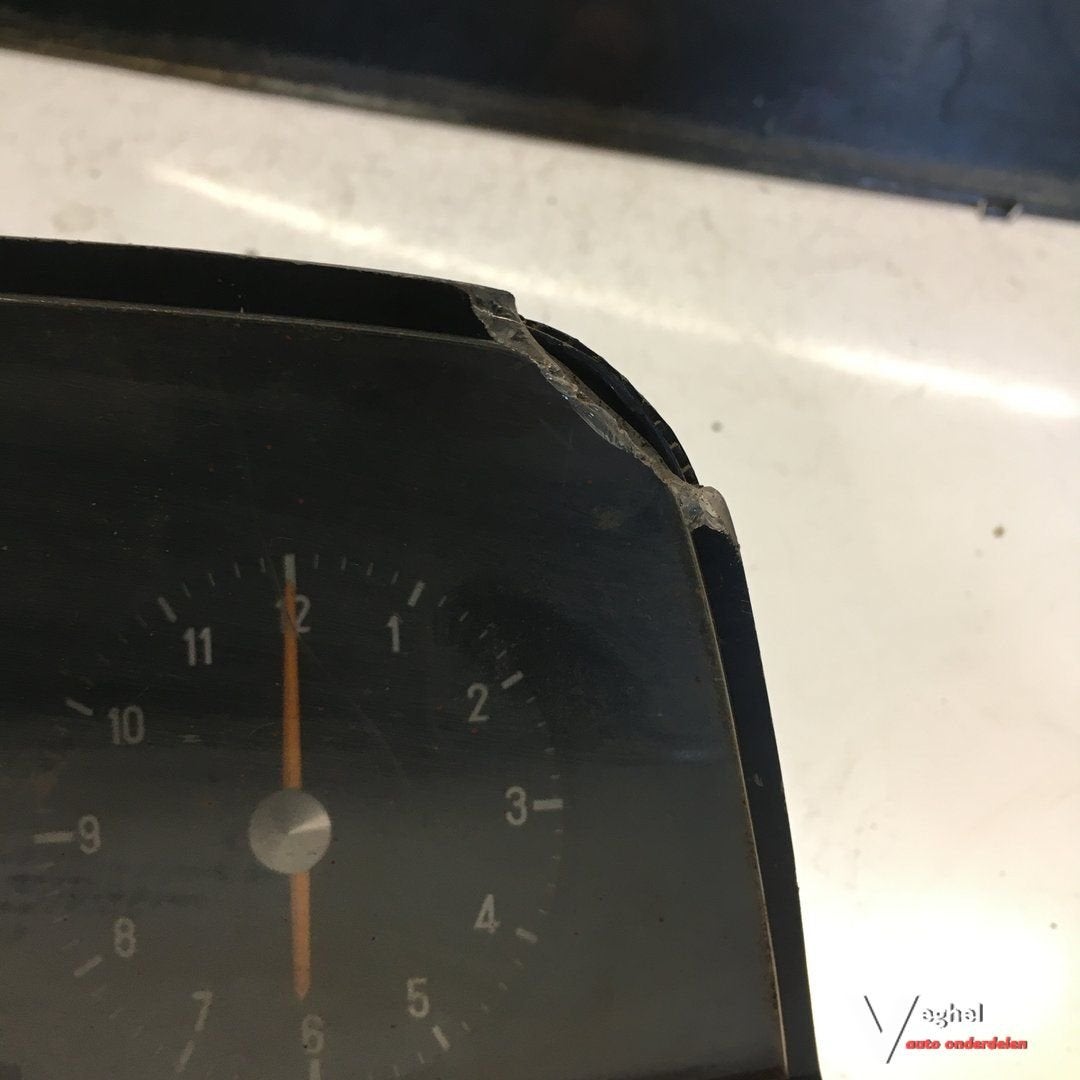 Mercedes W123 Diesel  Km Tellerklok 123 542 0101  (stukje ui, Auto-onderdelen, Dashboard en Schakelaars, Gebruikt, -, -, Ophalen of Verzenden