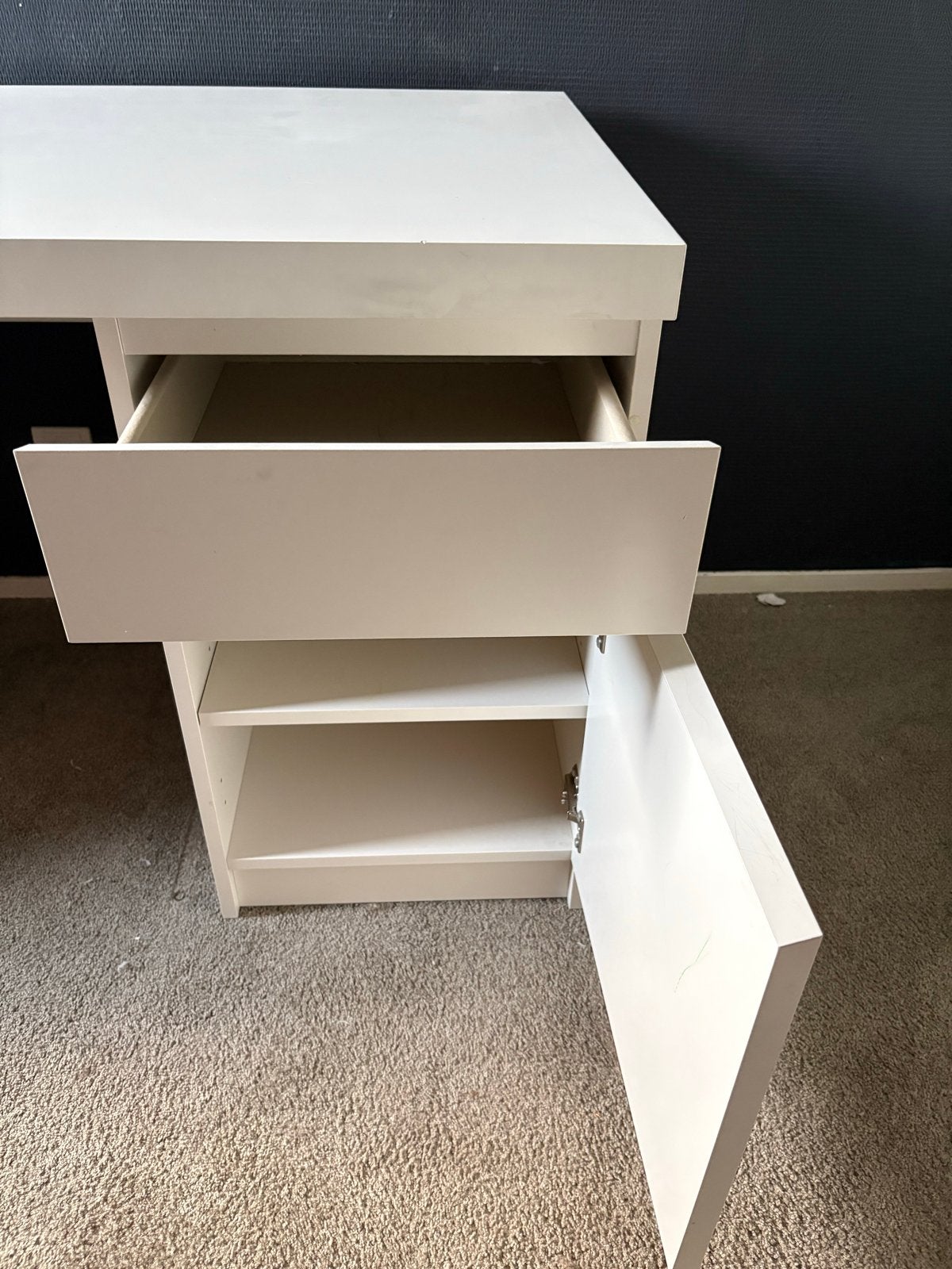 Wit bureau met lade en kastje - Lichte gebruikerssporen, Ophalen, Gebruikt, Spaanplaat of MDF, Schoolbureau