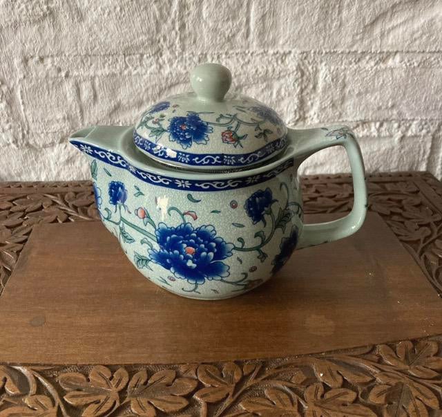 Vintage Chinees theepotje met theezeefje, Ophalen of Verzenden