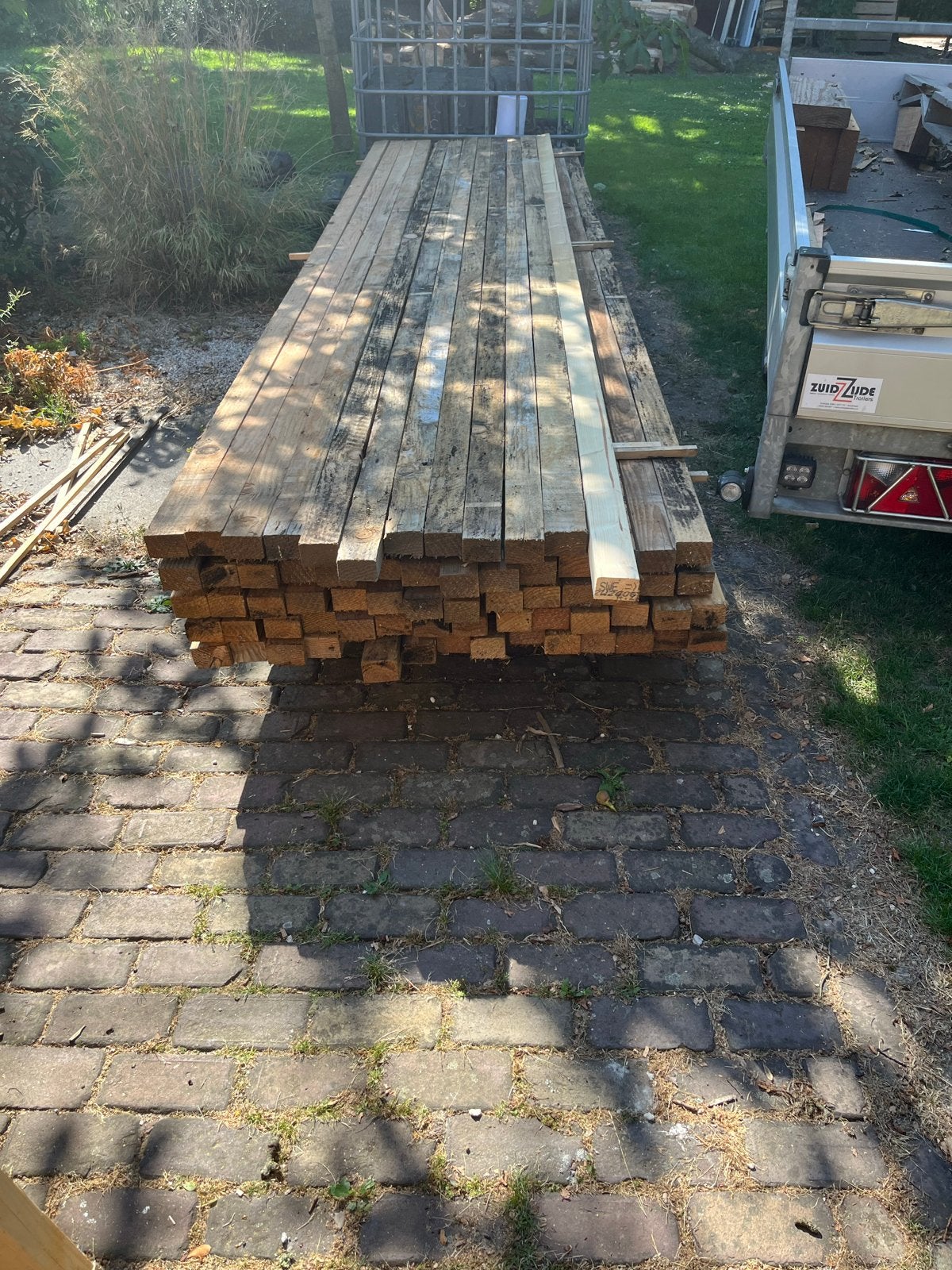 67 Douglas balken 4000 x +/- 50 x 70mm ( verkleurd ) €1,50/m, Doe-het-zelf en Verbouw, Hout en Planken, Ophalen, Gebruikt, Plank