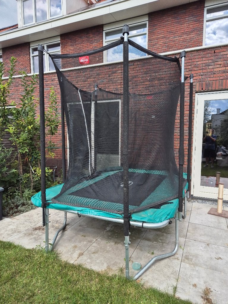 BERG Ultim Favorit 280 trampoline + zwarte beschermhoes, Ophalen, Gebruikt
