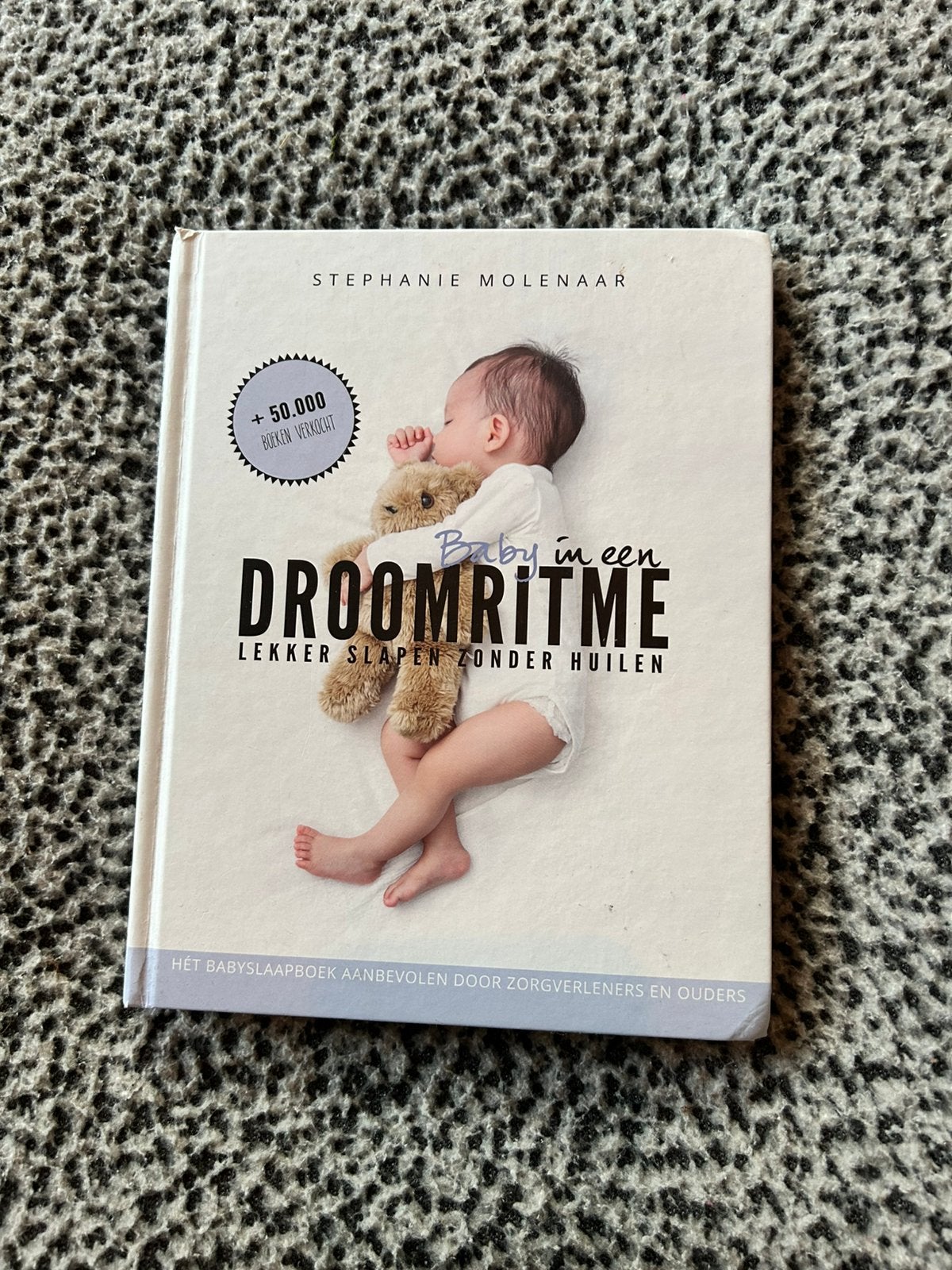 Stephanie Molenaar - Baby in een droomritme, Stephanie Molenaar, Ophalen of Verzenden, Zo goed als nieuw, Opvoeding tot 6 jaar
