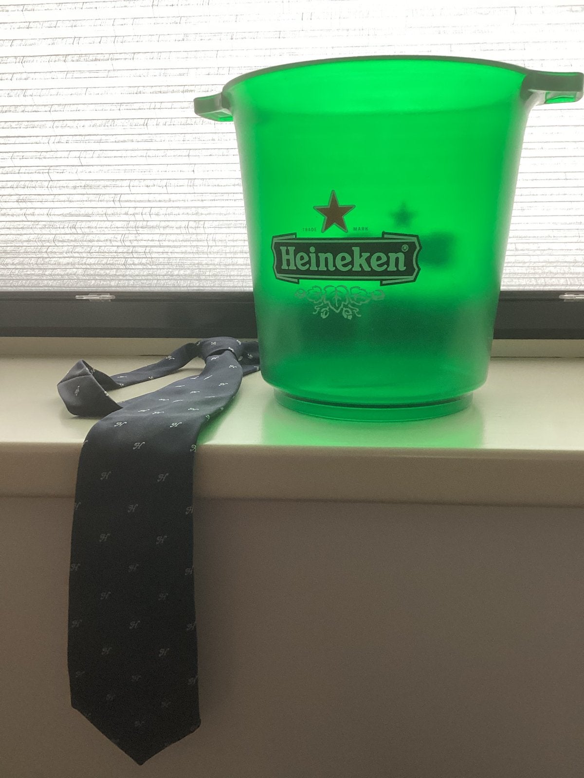 Grote collectie Heineken glazen en promotieartikelen, Ophalen of Verzenden, Gebruikt