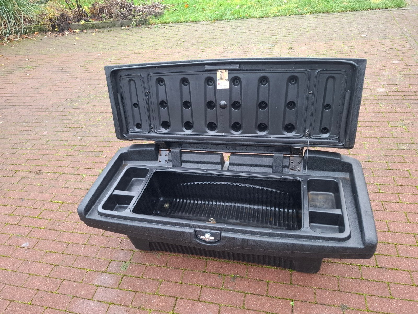 Toolbox voor pickup, Ophalen, Mitsubishi