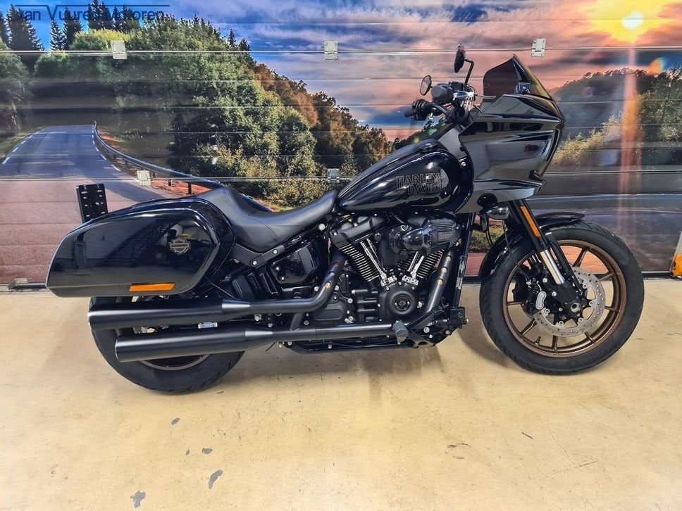 HARLEY-DAVIDSON LOW RIDER ST 5HD FXLRST (bj 2024), 2 cilinders, HARLEY-DAVIDSON, Chopper, Bedrijf