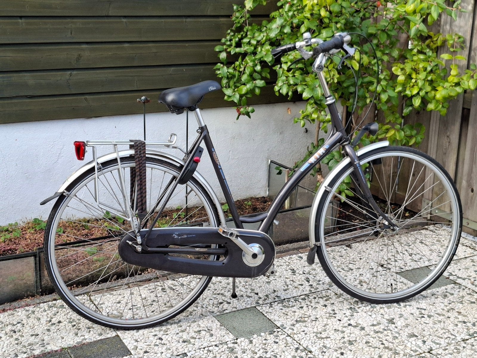RIH Damesfiets 28'  versnellingen, Versnellingen, Trommelrem, Ophalen, Overige merken