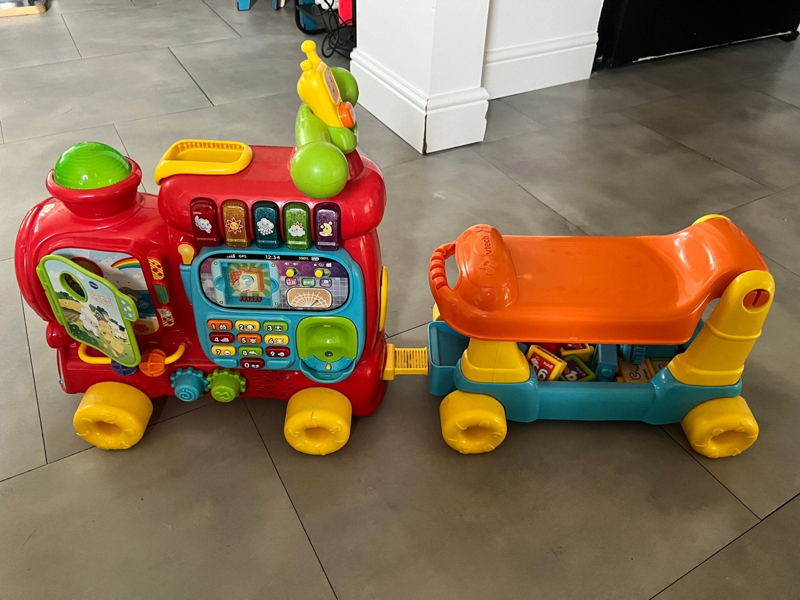 VTech Zoef Zoef Dieren Trein met aanhanger en blokken, Ophalen, Gebruikt, Taal en Lezen, Met licht