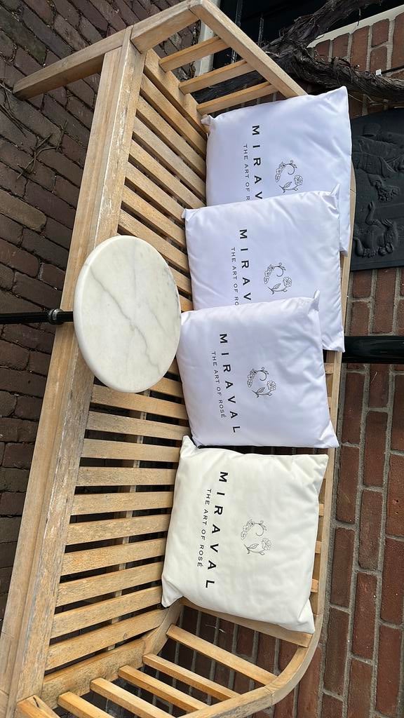 4 x miraval kussen outdoor kwaliteit nieuw, Ophalen of Verzenden, Zo goed als nieuw