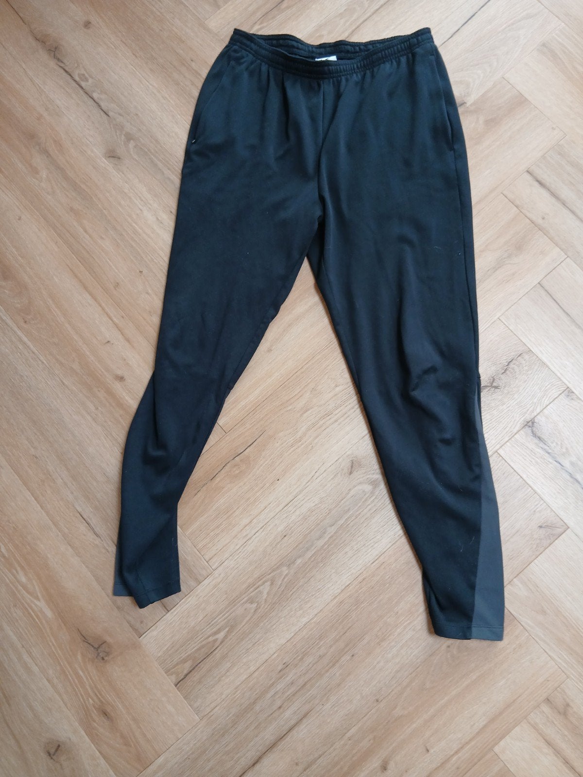 Zwarte sportbroek met ritszakken, Onbekend, Maat 48/50 (M), Zwart, Ophalen of Verzenden