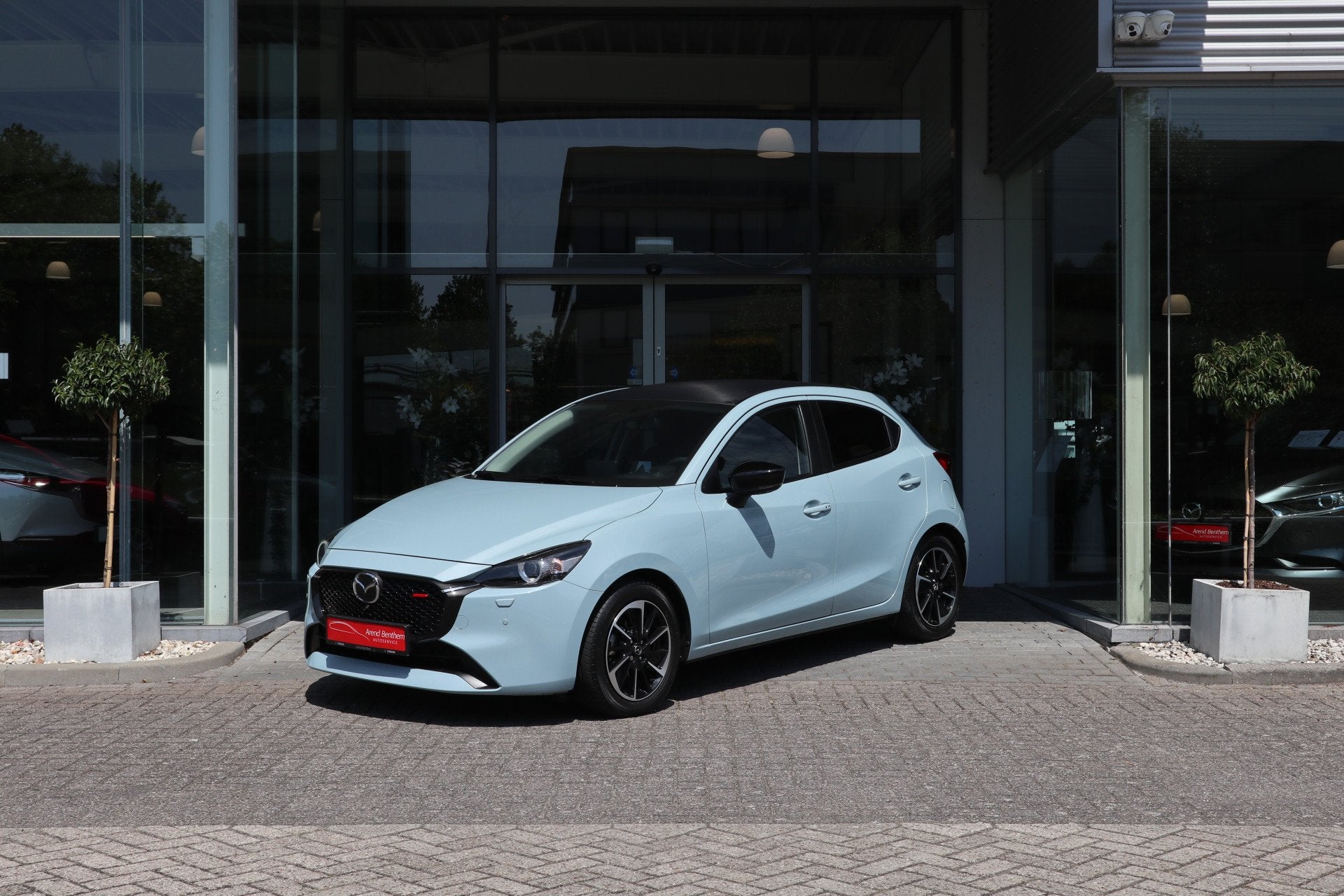 Mazda 2 1.5 e-SkyActiv-G 90 Homura Aka Camera / Clima / Navi, Auto's, Gebruikt, 4 cilinders, Blauw, Automatische klimaatregeling