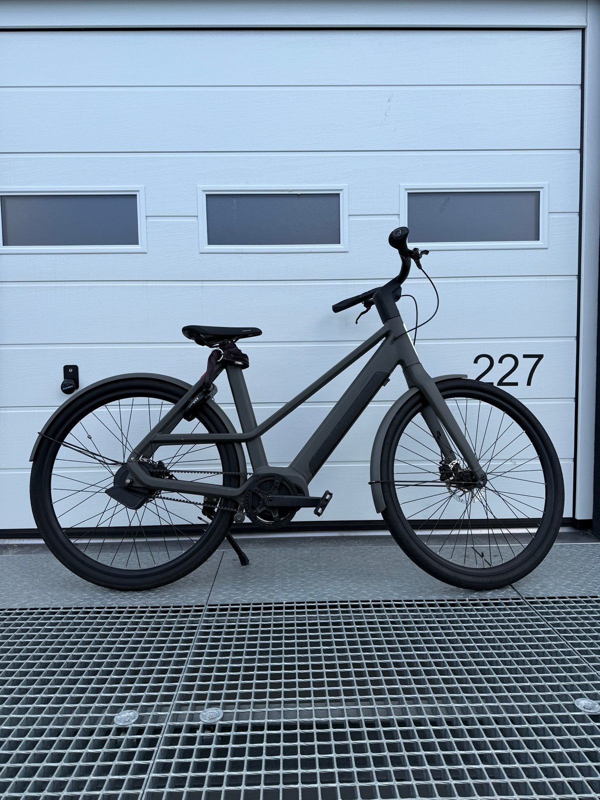 Veloretti Ivy Two Pro - Graphite, Fietsen en Brommers, 51 tot 55 cm, Ophalen, Zo goed als nieuw, Veloretti