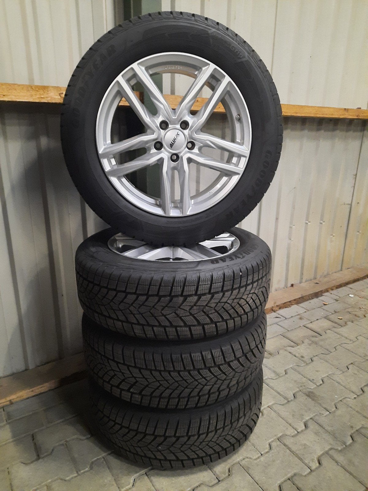 ZGAN 18 inch velgen 5×112 MERCEDES GLC AUDI Q5 VW SEAT SKODA, Auto-onderdelen, Banden en Velgen, 18 inch, Gebruikt, Banden en Velgen