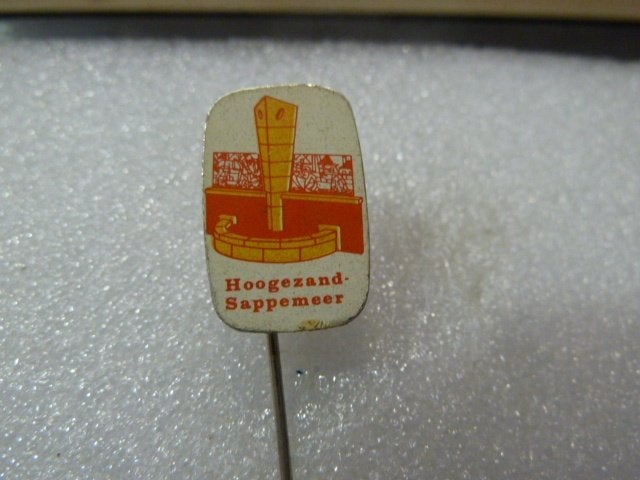 Vintage Speldje Hoogezand-Sappemeer, Ophalen of Verzenden, Gebruikt, Stad of Land, Speldje of Pin