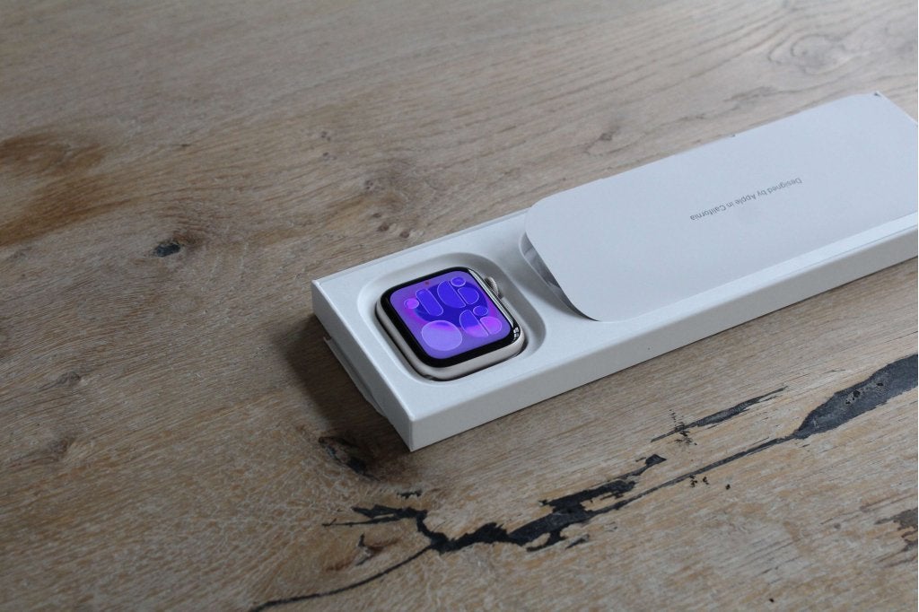 Apple Watch SE 3 - 44mm - GPS - Starlight | Vrijwel nieuw, Apple, Apple, IOS, Nieuw