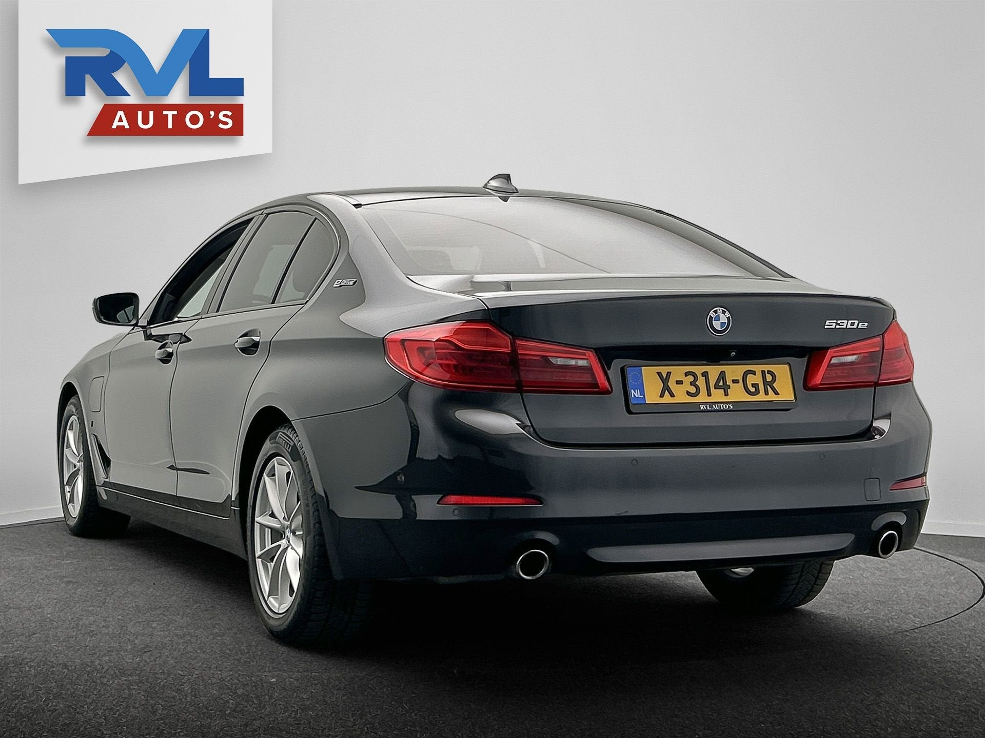 BMW 5-serie 530e iPerformance High Executive Leder Adaptieve, 1998 cc, Achterwielaandrijving, Gebruikt, 4 cilinders