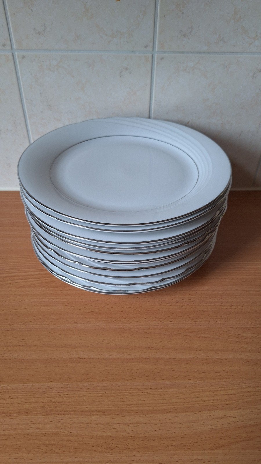 12-delig porseleinen servies Arabella, Overige merken, Ophalen of Verzenden, Zo goed als nieuw, Porselein