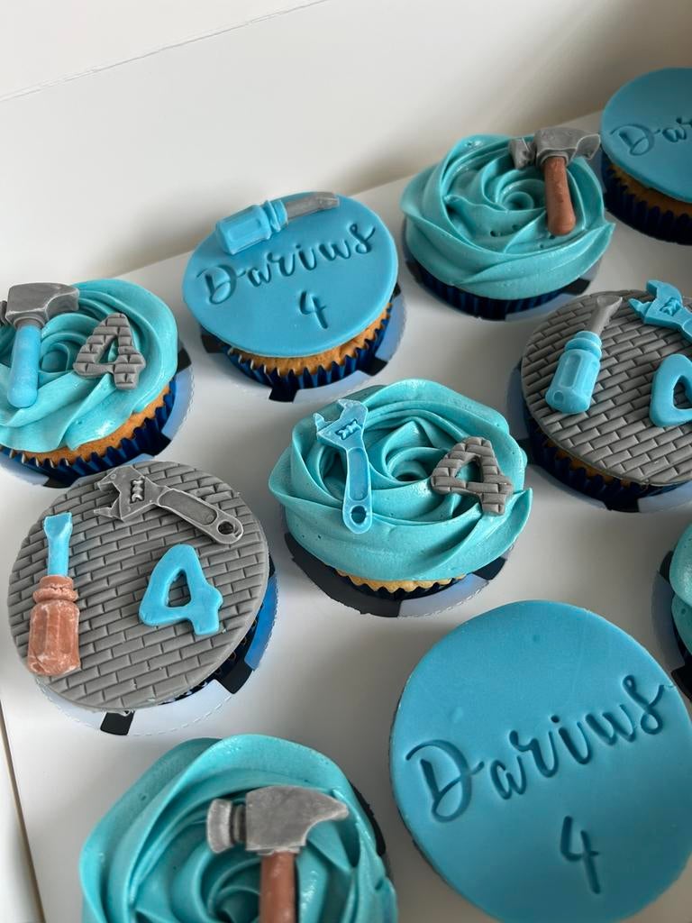 Gedecoreerde cupcakes, Ophalen, Zo goed als nieuw, Overige