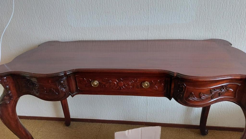 Prachtige sidetable met lade, Ophalen