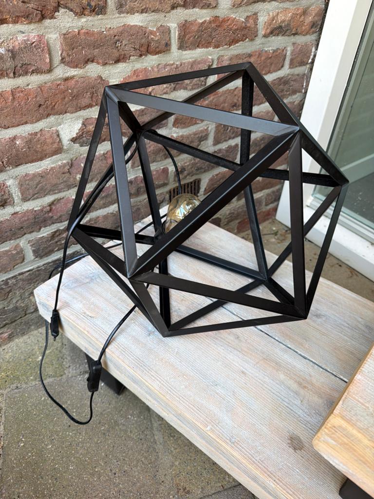 Moderne geometrische tafellamp - Zwart metaal, Ophalen of Verzenden, Gebruikt