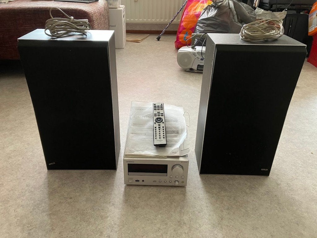 Onkyo CR-N755 Receiver met 2 B&O Beovox X35 boxen, Ophalen, Gebruikt, 60 tot 120 watt, Stereo