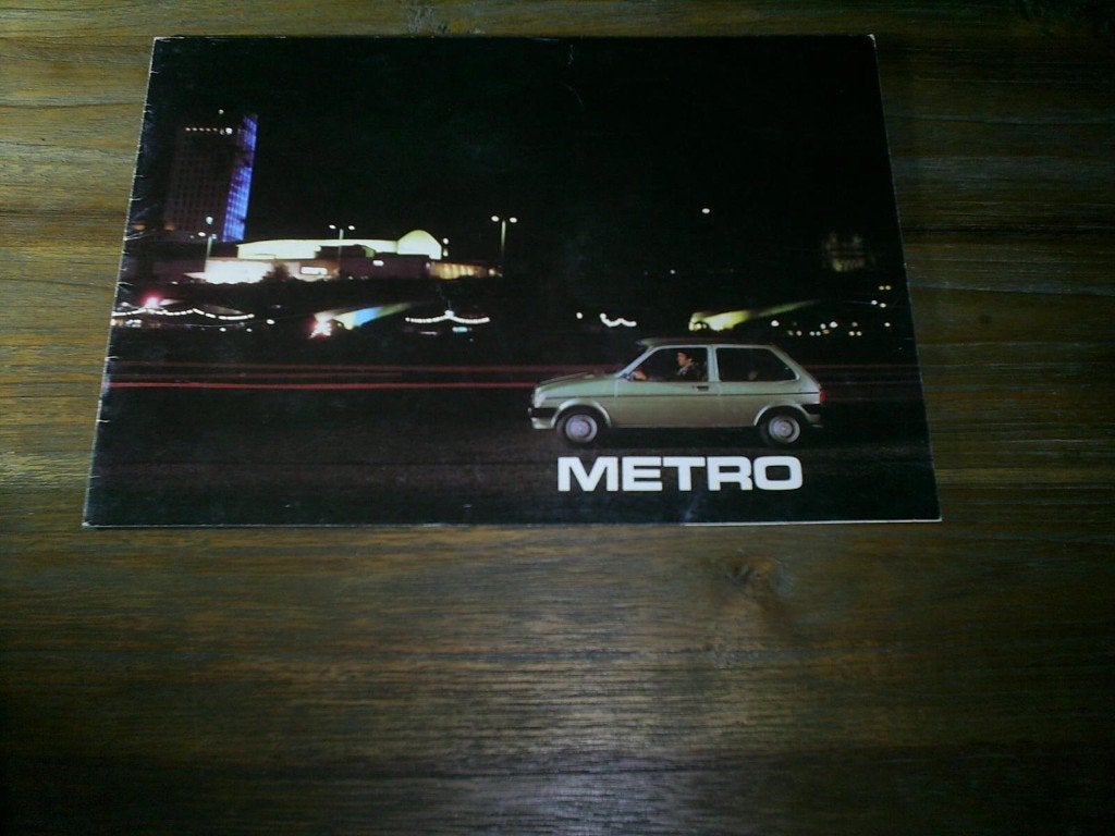 Austin Metro o.a. Vanden Plas / MG Metro Turbo, Verzenden, Zo goed als nieuw, Overige merken
