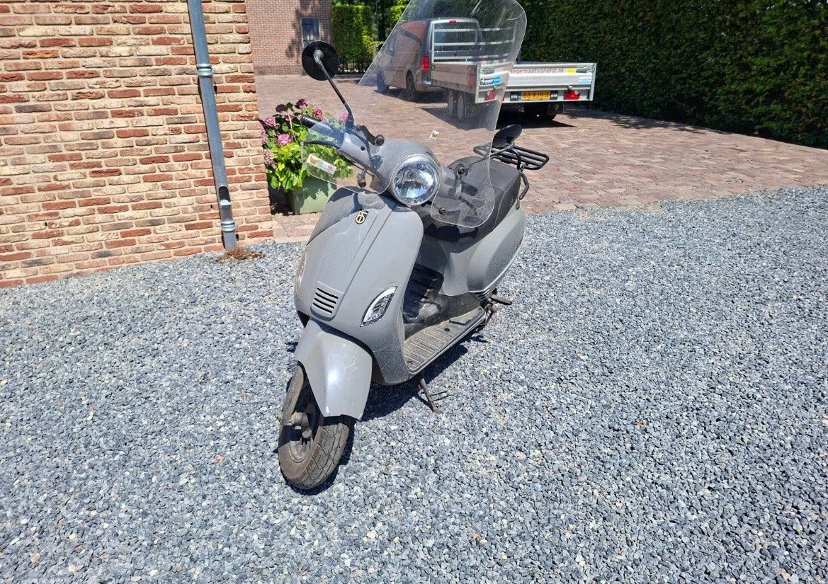 BTC riva EFI scooter, Ophalen of Verzenden, Zo goed als nieuw, Benzine, Overige merken