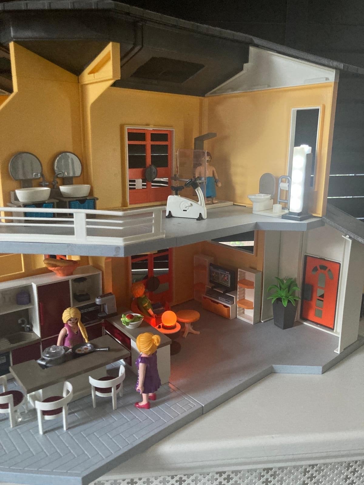 Playmobil 9266 Modern Woonhuis met complete inrichting, Ophalen of Verzenden, Zo goed als nieuw, Jongen of Meisje