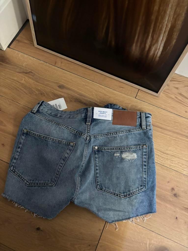 H&M denim short, korte high waist boyfriend spijkerboek, S/M, Maat 38/40 (M), Kort, Blauw, Nieuw
