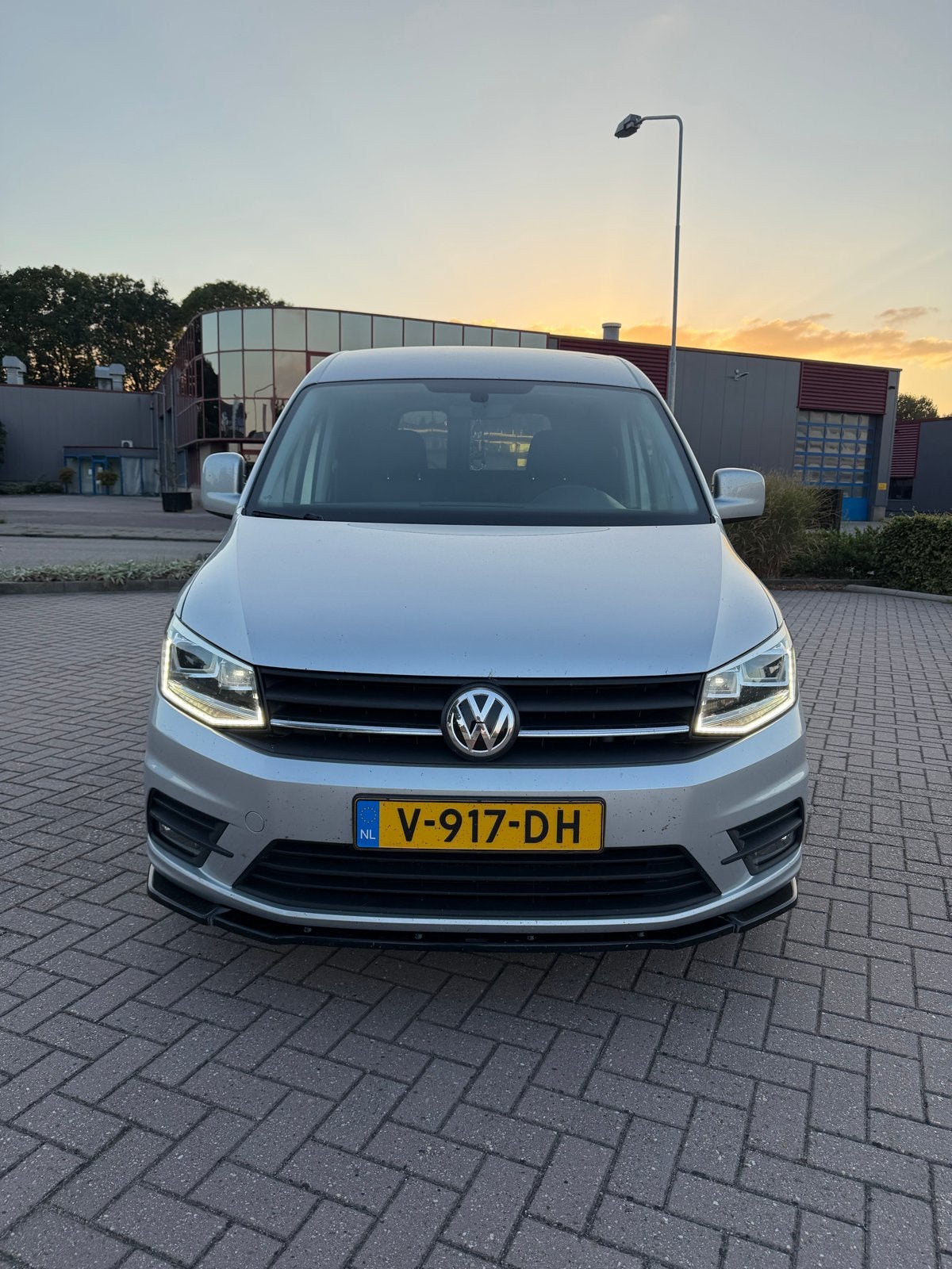 Volkswagen Caddy 2.0 TDI 2017 Dsg marge, Auto's, Bestelauto's, Stof, Euro 6, 4 cilinders, Volkswagen