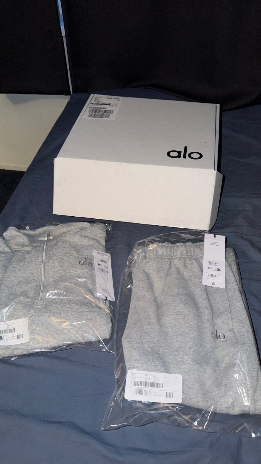 BRAND NEW Alo Accolade 1/4 Zip Tracksuit - Grey, Kleding | Heren, Ophalen of Verzenden, Nieuw, Grijs