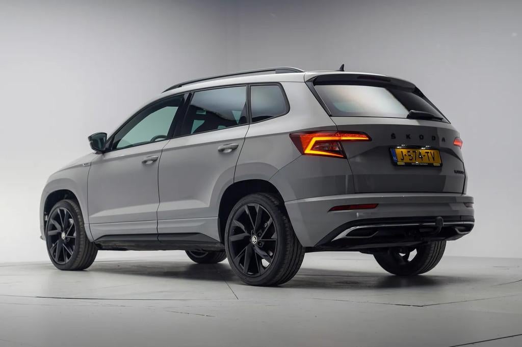 Skoda Karoq 1.5 TSI ACT Sportline Business [ LED Virtual Nav, Auto's, Skoda, 4 cilinders, 150 pk, Bedrijf, Handgeschakeld