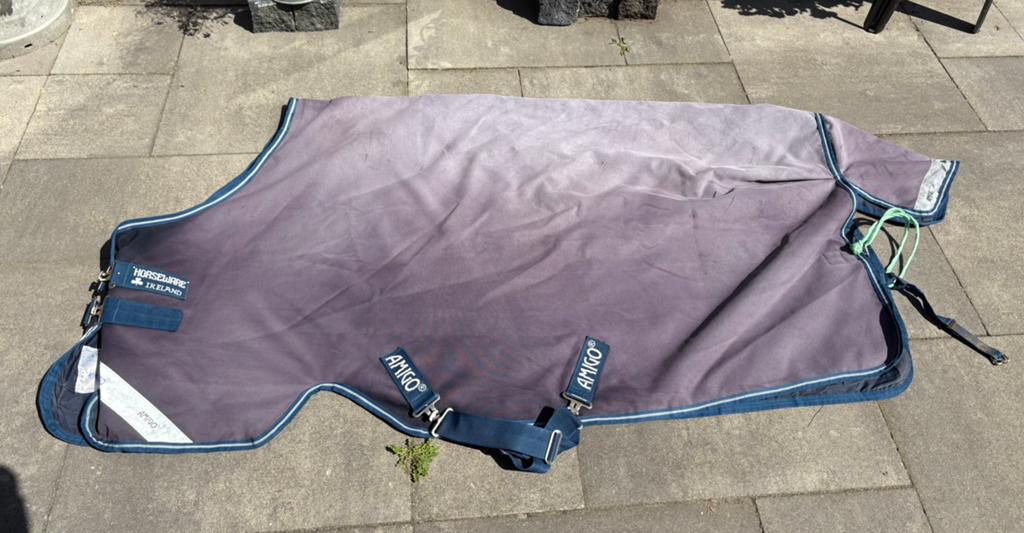 Horseware Amigo Bravo regendeken 175 – 0 grams – donkerblauw, Dieren en Toebehoren, Gebruikt, 0 g, Linersysteem, Ophalen of Verzenden